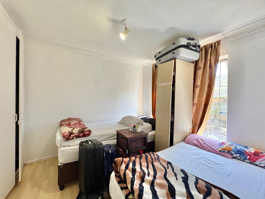 2 Bedroom Property for Sale in Kenilworth Western Cape